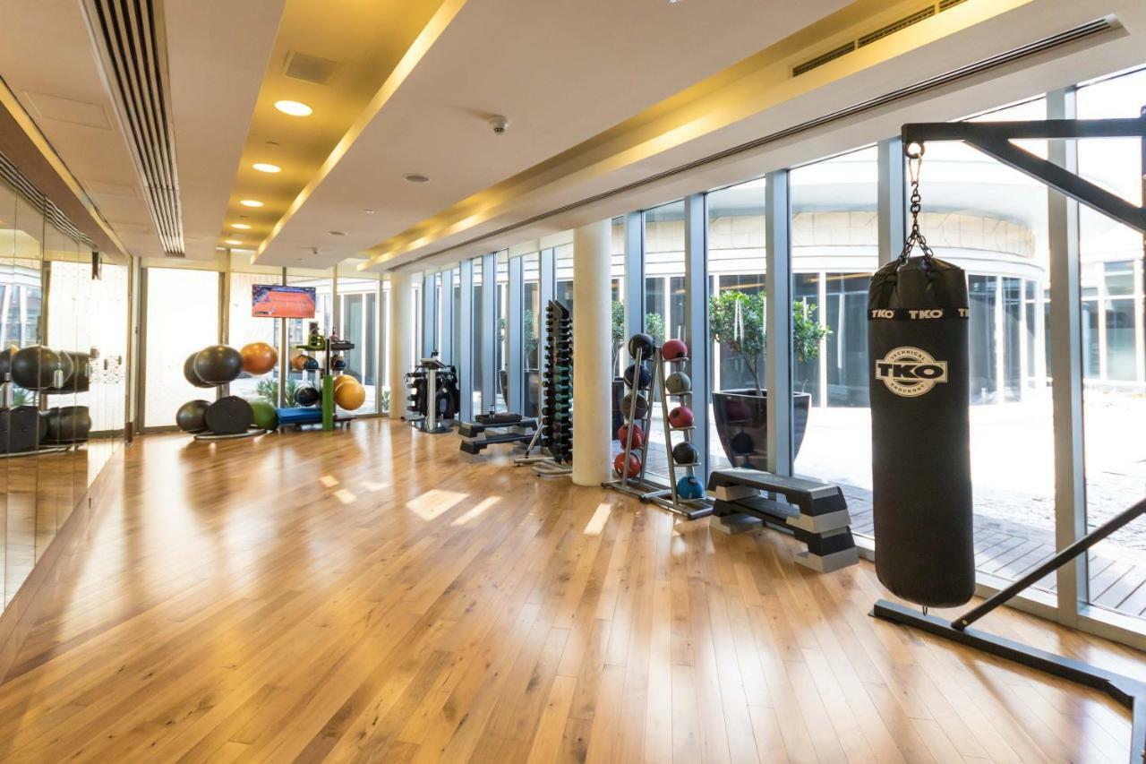 Westminster Dubai Mall Exterior photo The gym at the hotel