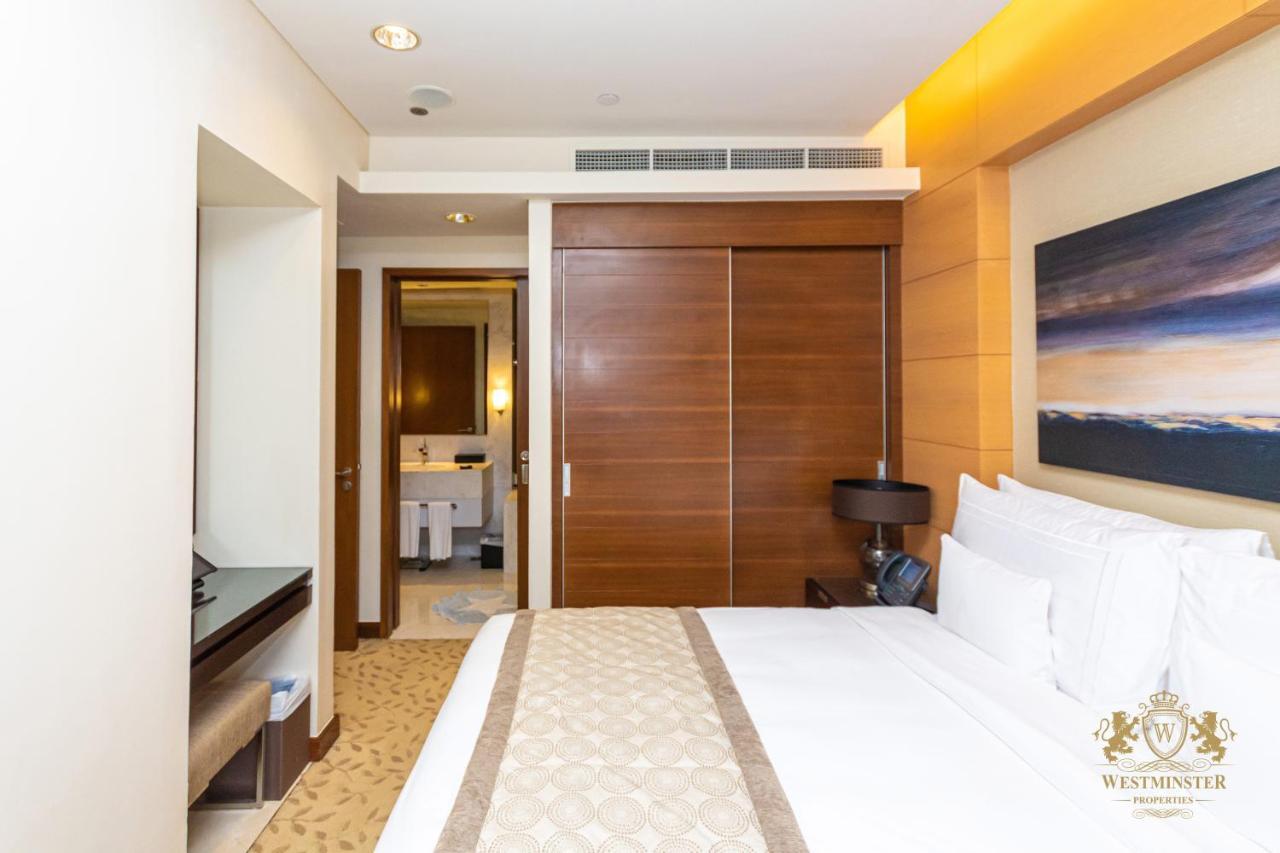 Westminster Dubai Mall Exterior photo A bedroom at Westminster International University